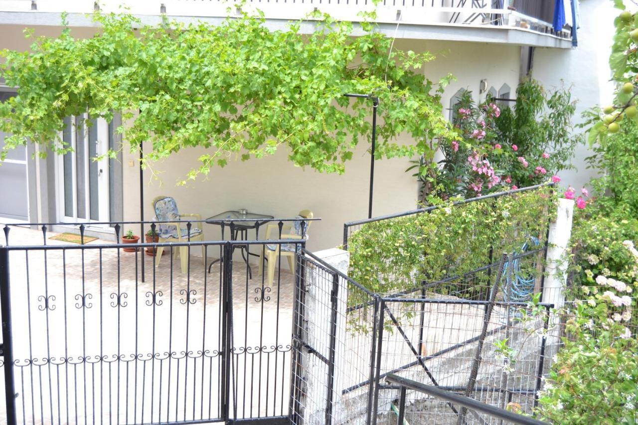 Appartement Lazatka Flat In Capital Chora à Samothráki Extérieur photo